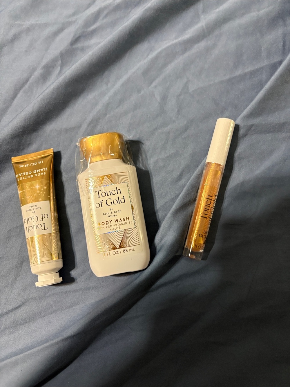 Bath & Body Works Touch of Gold Hand Cream - Gold & White